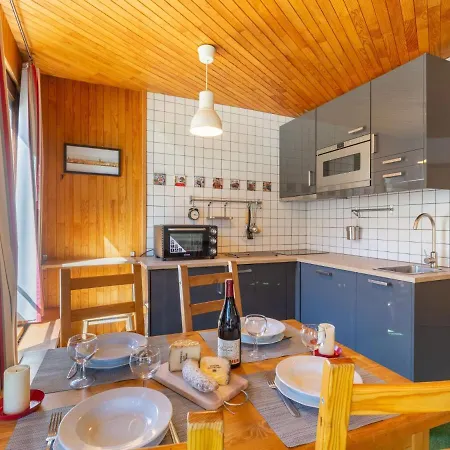 Appartement Les Tufs - Val Claret-7 By Interhome